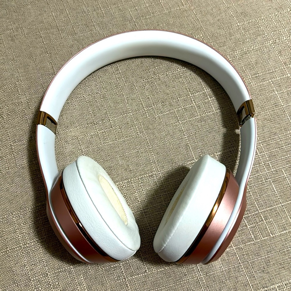 Beats solo 3 Headphones